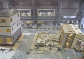 地震による建物の耐震評価01 地震による建物の耐震評価01